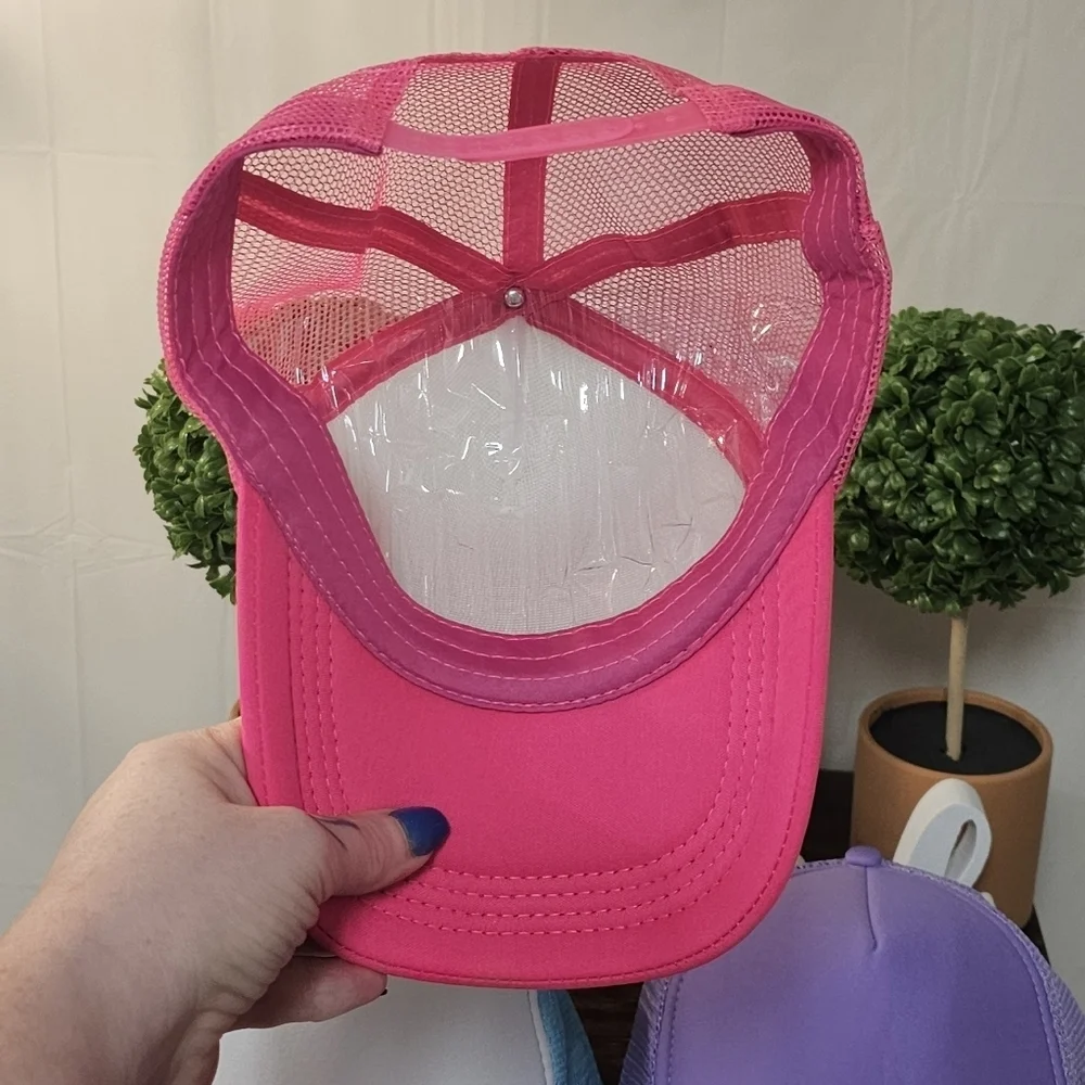 BUNDLE OF FIVE NEW COMPLETELY CUSTOMIZABLE SNAP BACK TRUCKER HATS